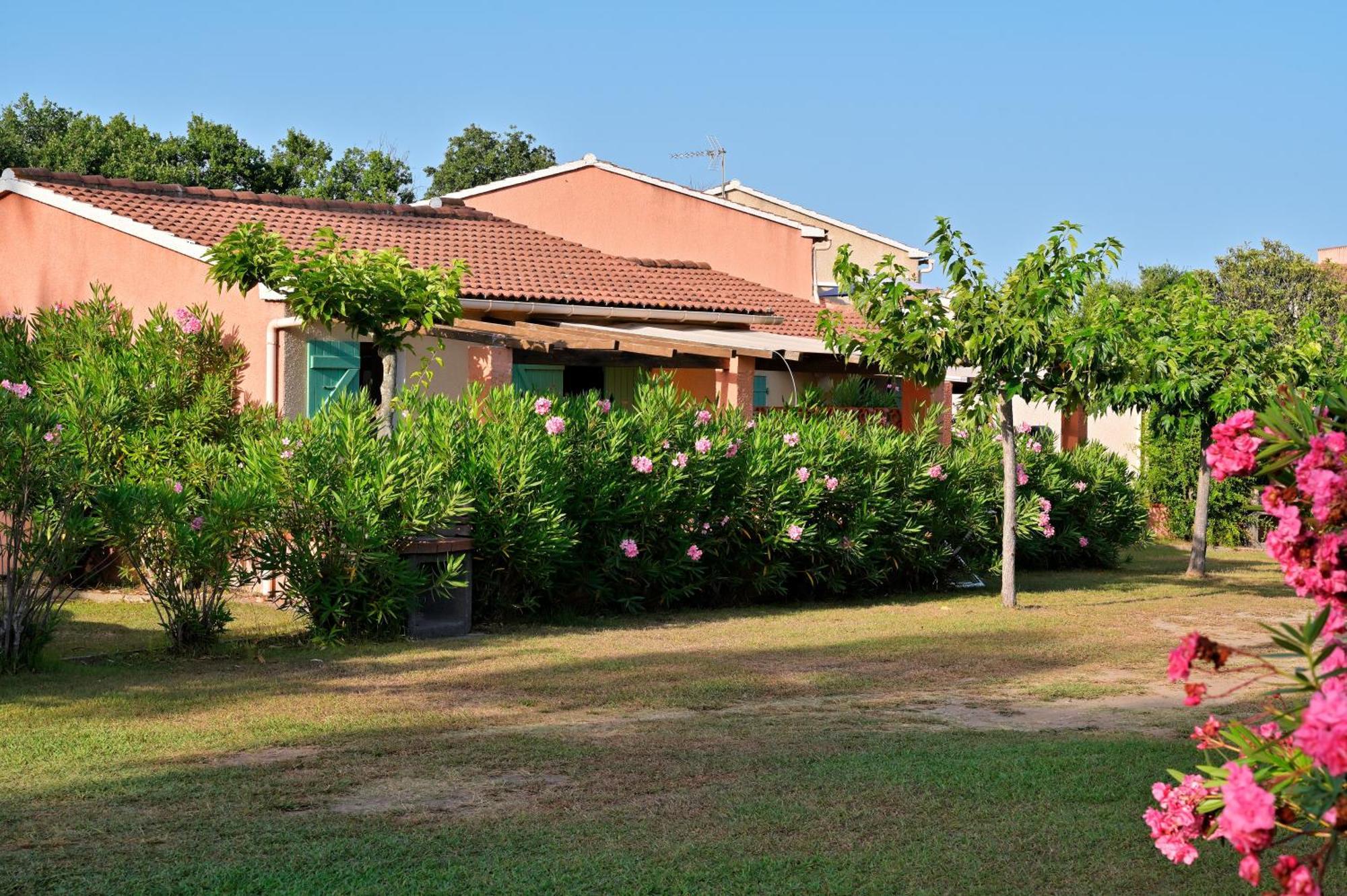 Pinea Mare Hotel Poggio Mezzana ภายนอก รูปภาพ